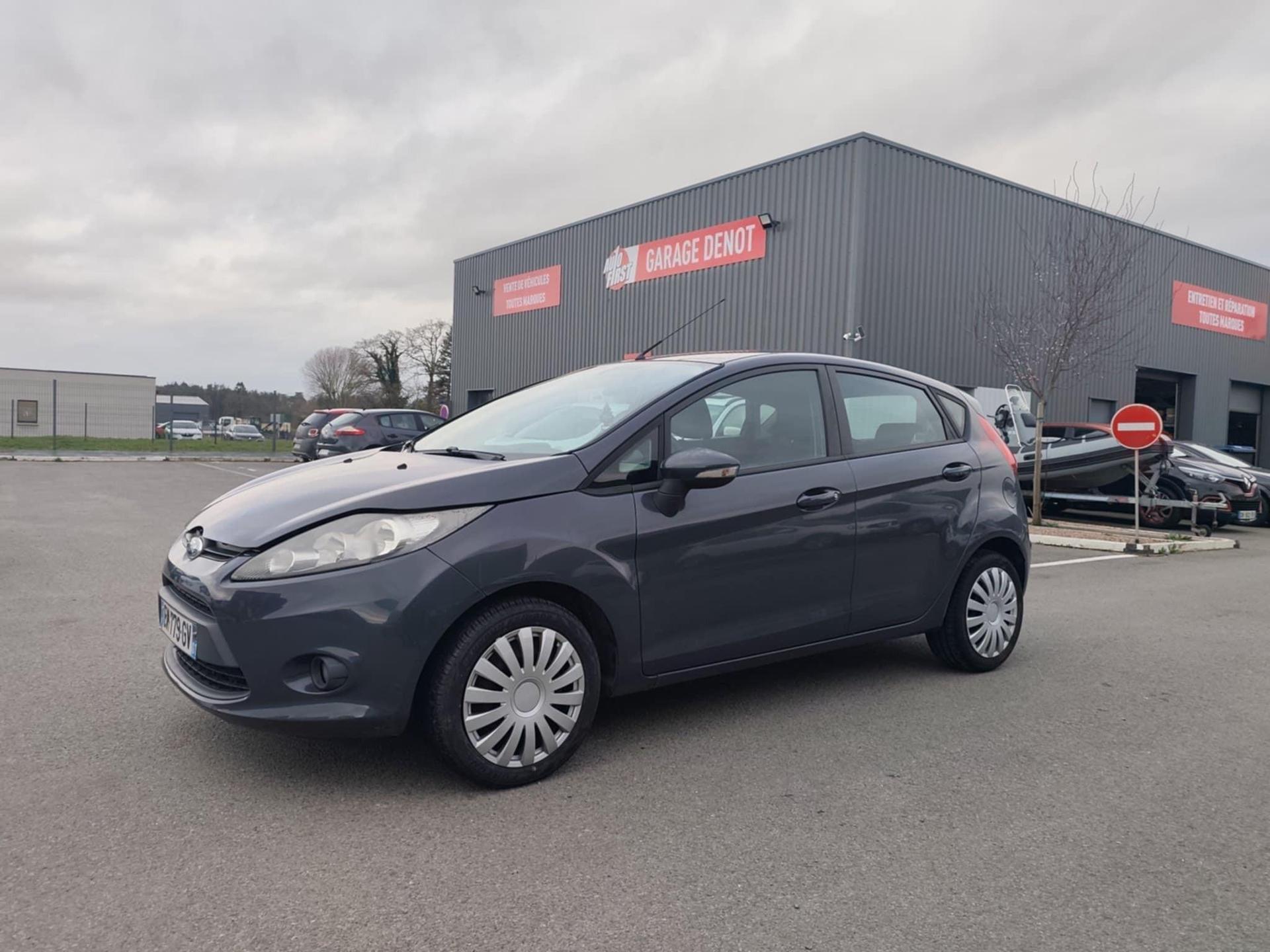 Ford Fiesta - Trend  1.25 82 - 6 890 €
