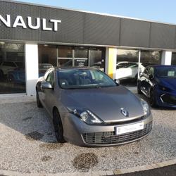 Renault Laguna coupe Coup&eacute; 1.5 dCi 110 eco2 Saint-Jean-de-Monts
