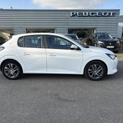 Peugeot 208 Active Business 208 PureTech 75 S&amp;S BVM5 Briec
