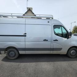 Renault Master CONFORT FGN TRAC F3300 L2H2 BLUE DCI 135 Ch&acirc;telaudren-Plouagat