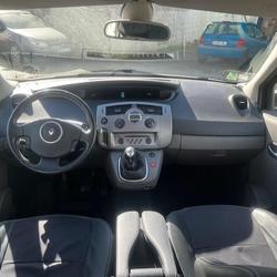 Renault Scenic 2 Dynamique 1.5 dCi 105 eco2 Carquefou