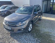 Volkswagen Tiguan - Série Spéciale Lounge  2.0 TDI 110 FAP BlueMotion Technology - 9 900 €