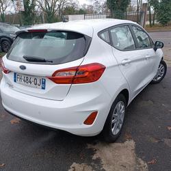 Ford Fiesta Connect Business Nav 1.5 TDCi 85 ch S&amp;S BVM6 Marolles-en-Brie