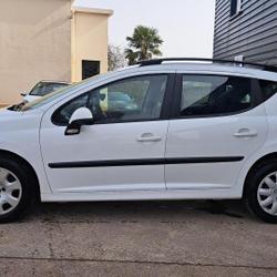 Peugeot 207 Active 1.6 HDi 90ch BLUE LION Venansault