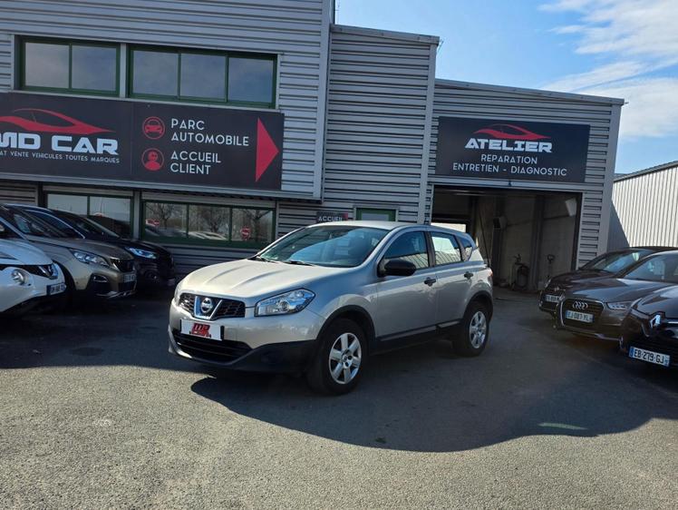 Nissan Qashqai  - Visia - 7 999 €