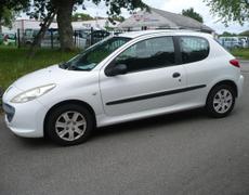Peugeot 206+ societe Pluneret