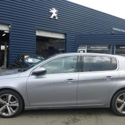 Peugeot 308 III Phase 1 Allure BlueHDi 130ch S&amp;S BVM6 Plabennec