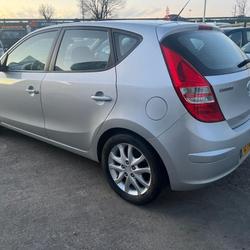 Hyundai i30 Pack Confort 1.6 CRDi 115 Saint-Herblain