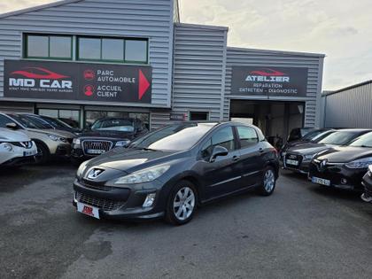 Peugeot 308 - Premium  308 1.6 HDi 90ch BLUE LION - 4 999 €