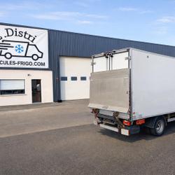 Iveco 35C Iveco daily 35C14 frigorifique hayon 136 Ambon