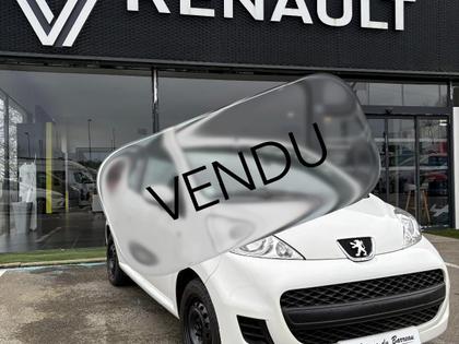 Peugeot 107 - Active  107 1.0e 12V 68ch BLUE LION - 5 490 €