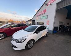 Renault Clio 4 Saint-Vincent-sur-Graon