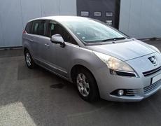 Peugeot 5008 Montebourg