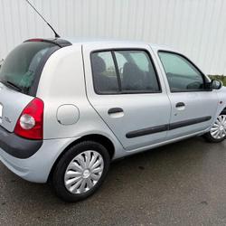 Renault Clio 6 1.2 L I 60 CV Les Ponts-de-C&eacute;