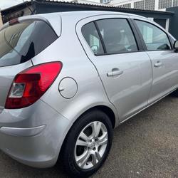 Opel Corsa 1.2 - 85 ch Twinport La Bruffi&egrave;re