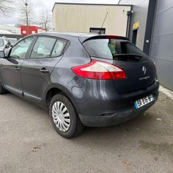 Renault Megane 3 Expression Euro 5 M&eacute;gane III dCi 110 FAP eco2 Qu&eacute;ven