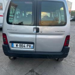 Peugeot Partner XR Pr&eacute;sence 1.4 Saint-Herblain