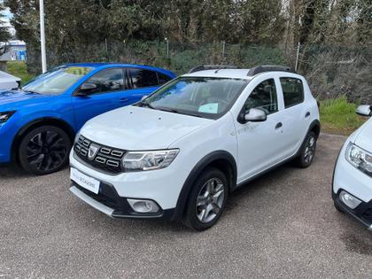 Dacia Sandero - Stepway  TCe 90 - 8 990 €