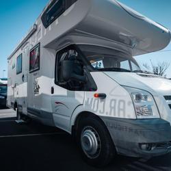 Capucine Challenger Challenger 2.4 L TDCI 140 CV Baron-sur-Odon