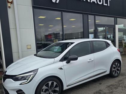 Renault Clio - Evolution  E-Tech hybride 145 - 15 890 €