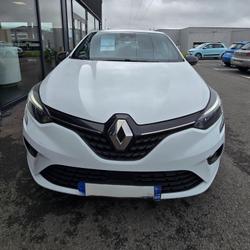 Renault Clio 5 Evolution E-Tech hybride 145 Quimperl&eacute;