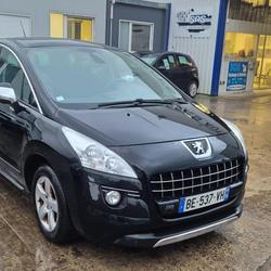 Peugeot 3008 Premium Pack 2.0 HDi 16V 150ch FAP Mor&eacute;ac