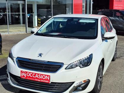 Peugeot 308 - Allure  308 1.2 PureTech 130ch S&amp;S EAT6 - 8 200 €