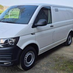 Volkswagen Transporter BUSINESS LINE FGN TOLE L1H1 2.0 TDI 150 4MOTION Saint-Sulpice-la-For&ecirc;t