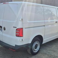 Volkswagen Transporter BUSINESS LINE FGN TOLE L1H1 2.0 TDI 150 4MOTION Saint-Sulpice-la-For&ecirc;t