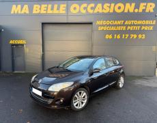 Renault Megane - XV De France Champion Euro 5  Mégane III dCi 110 FAP eco2 - 7 990 €