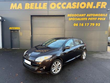 Renault Megane - XV De France Champion Euro 5  Mégane III dCi 110 FAP eco2 - 7 990 €
