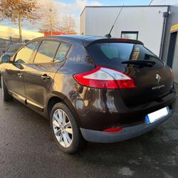 Renault Megane 3 XV De France Champion Euro 5 M&eacute;gane III dCi 110 FAP eco2 Qu&eacute;ven