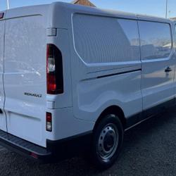 Renault Trafic 25 kms 29990 euro/HT 2.0 Blue DCi 150CH L2H1 Gennes-Val-de-Loire