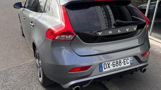Volvo V40  - photo 1