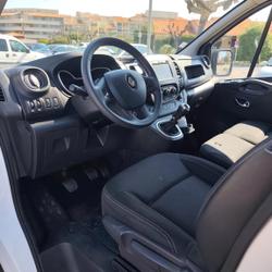 Fourgon Renault Renault TRAFIC L2H1 - AM&Eacute;NAG&Eacute; - CTTE - 2.0L DCI 120CV Carcassonne