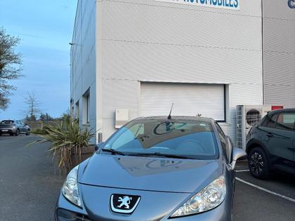 Peugeot 207 CC - Sport Pack  1.6 VTi 16V 120ch - 5 990 €