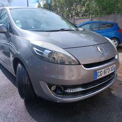 Renault Grand Scenic 3 Business 7 pl Euro 5 EDC Sc&eacute;nic III dCi 110 FAP eco2 Marolles-en-Brie