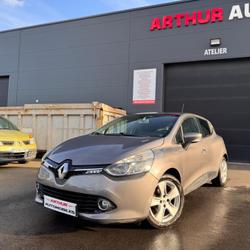 Renault Clio 4 Intens EDC TCe 120 Pl&eacute;ch&acirc;tel