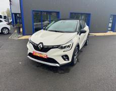 Renault Captur - Intens  Blue dCi 115 - 15 990 €