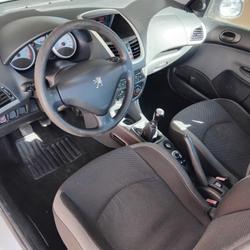 Peugeot 206+ Access 1.4 HDi 70ch FAP BLUE LION Luc-la-Primaube