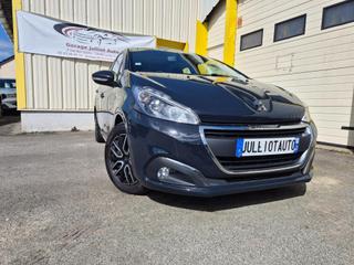 Peugeot 208 - Active Business  BlueHDi 100 S&amp;S BVM6 - 8 790 €