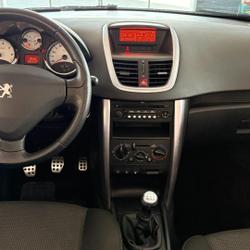 Peugeot 207 CC Sport Pack 1.6 VTi 16V 120ch Soliers