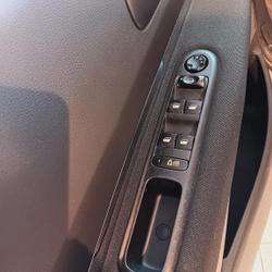 Peugeot 3008 1.6 HDi 16V 112ch FAP Guingamp