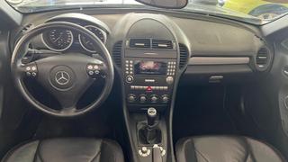 Mercedes SLK  - photo 1