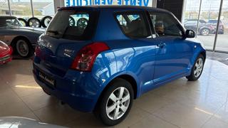 Suzuki Swift  - photo 2