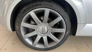 Audi TT roadster  - photo 4