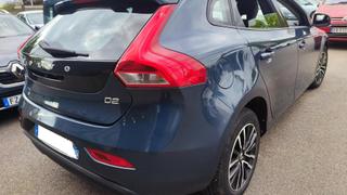 Volvo V40  - photo 1