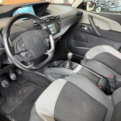 Citroen C4 Picasso Intensive BlueHDi 120 S&amp;S Qu&eacute;vert
