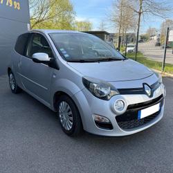 Renault Twingo 2 Purple 1.2 LEV 16v 75 eco2 Qu&eacute;ven