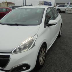 Peugeot 208 Active 1.6 BlueHDi 100ch BVM5 Saint-L&eacute;ger-de-Montbrillais